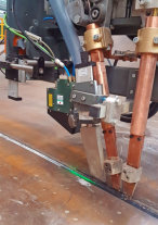 Oxford Sensors OSL Laser Tracking on Longitudinal Multipass Weld